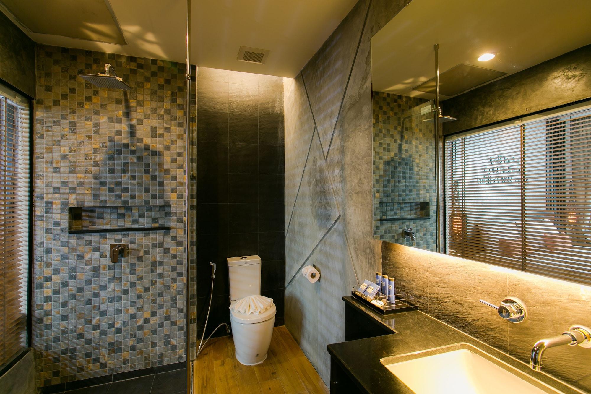 The House Patong Hotel Luaran gambar