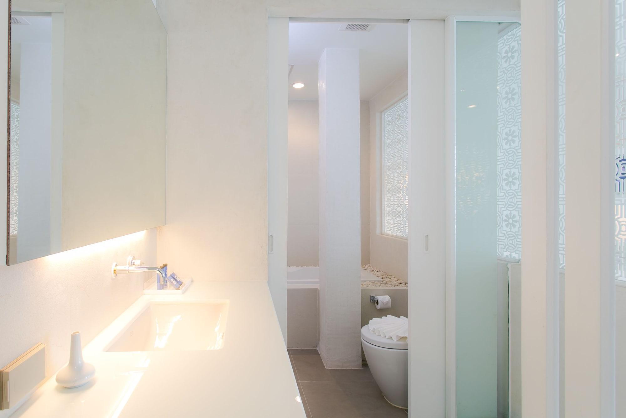 The House Patong Hotel Luaran gambar