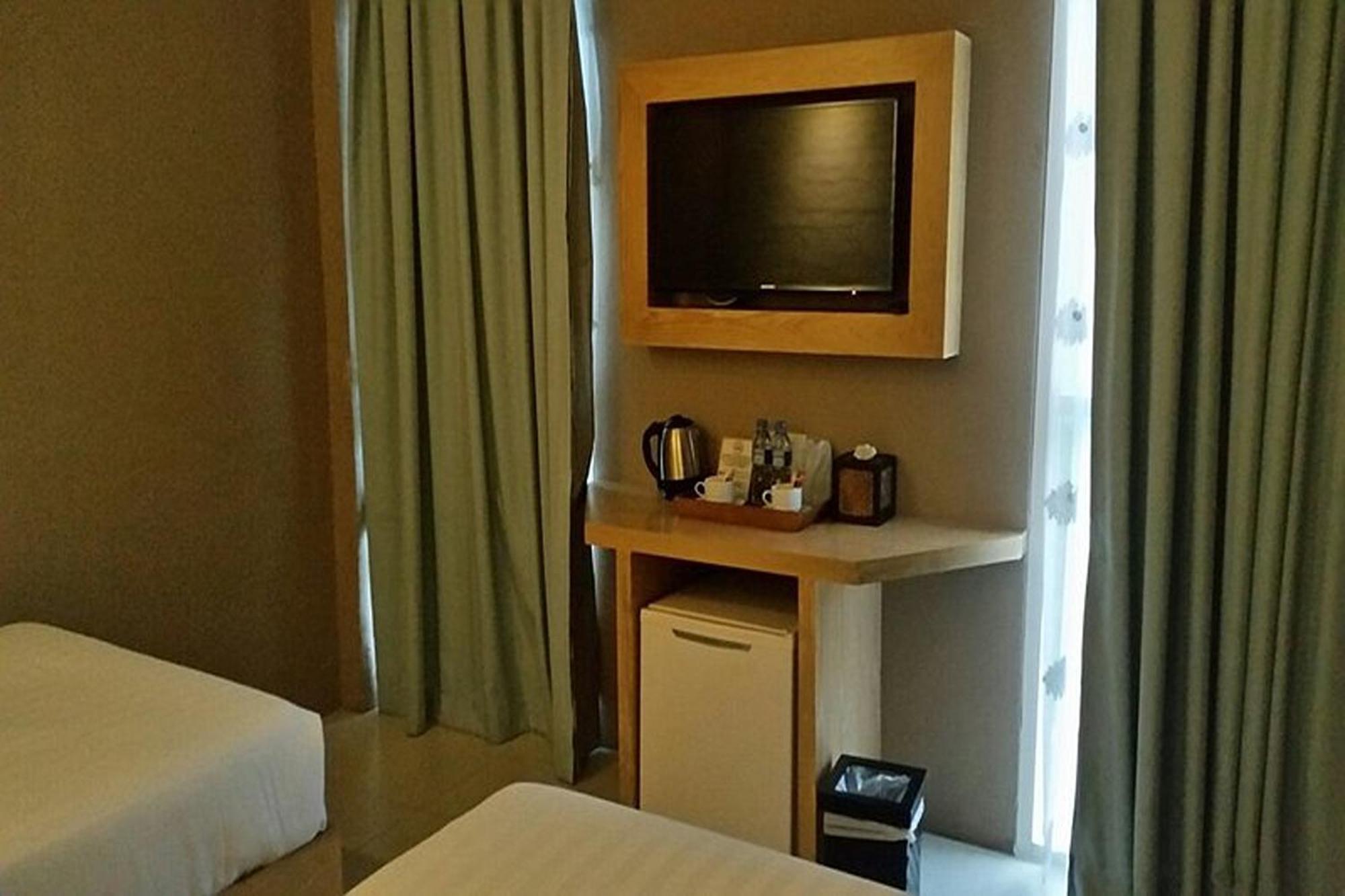 The House Patong Hotel Luaran gambar