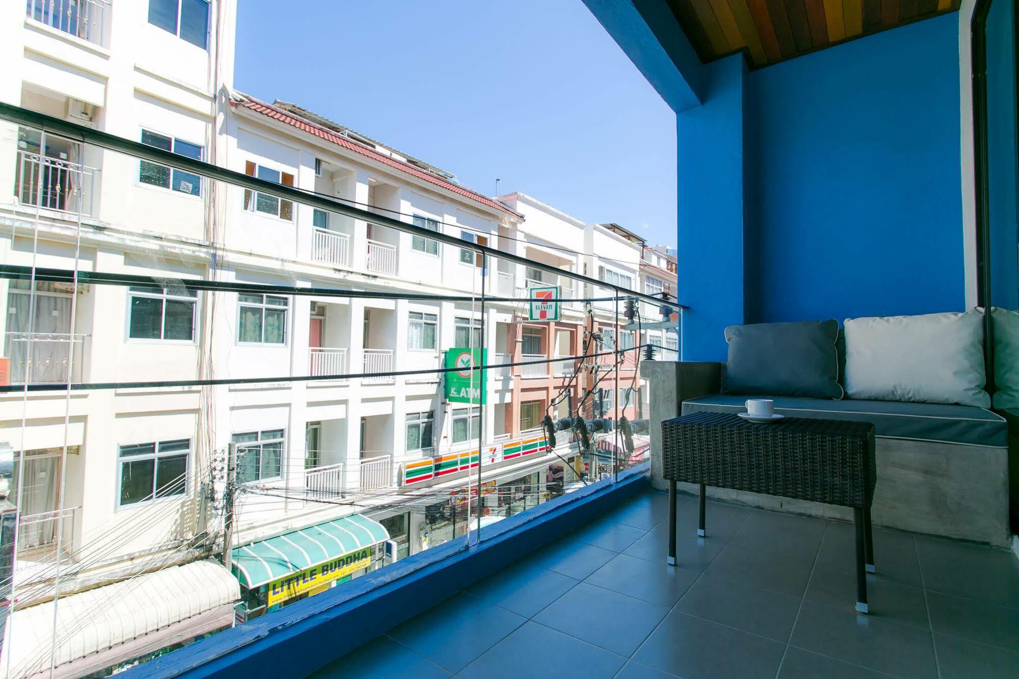 The House Patong Hotel Luaran gambar